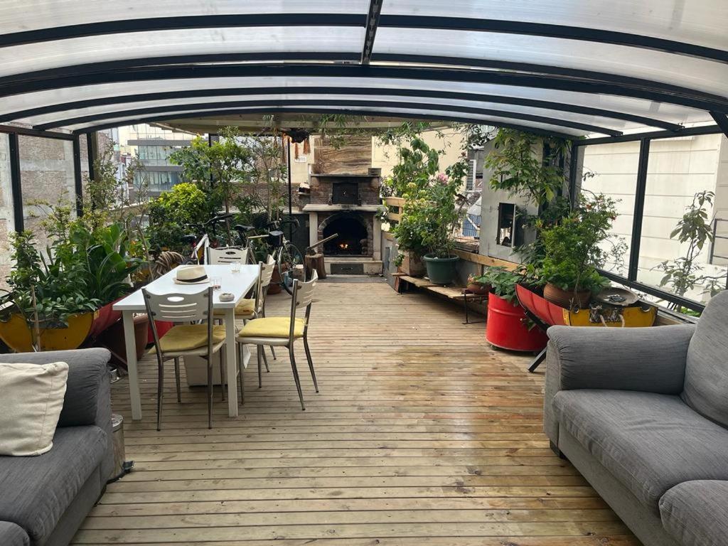 Central Apartment Kadikoy Terrace Bbq Close 2 Block Ferry Bull Metro Nighlife Istanboel Buitenkant foto